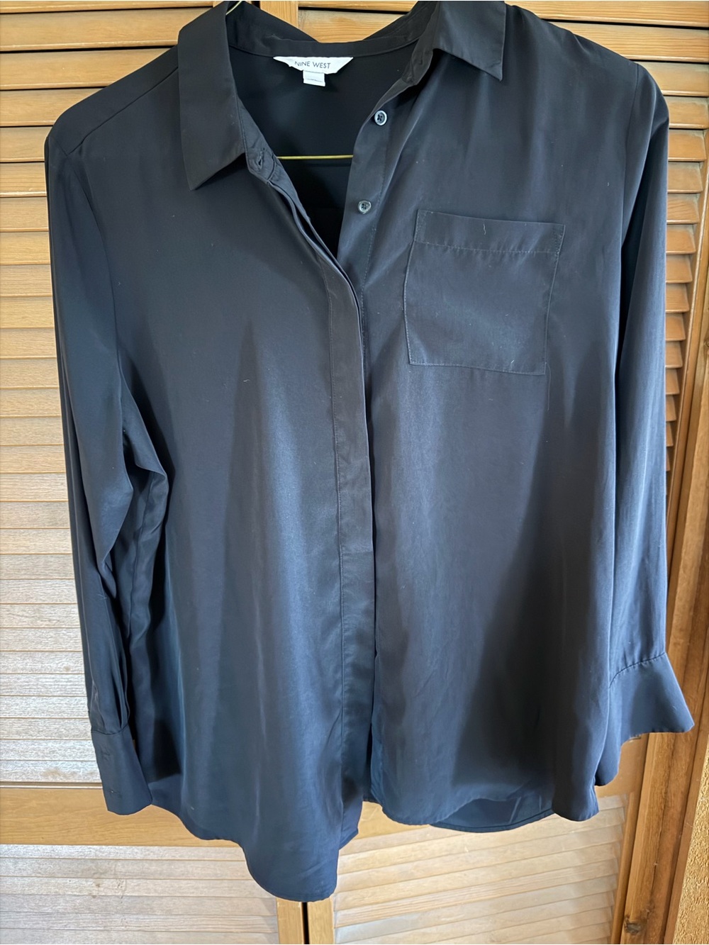 Nine West Black Long-Sleeve Button-Up Blouse